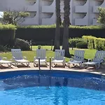 & Sea Apt, Fast Wifi, Airco, Private Parking And Pool *