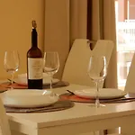 דירה & Sea Apt, Fast Wifi, Airco, Private Parking And Pool *