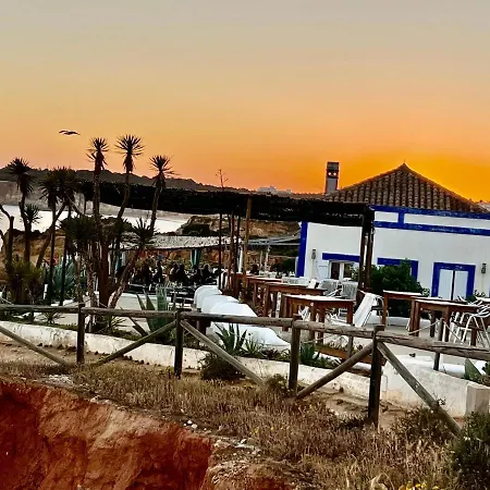 & Sea Apt, Fast Wifi, Airco, Private Parking And Pool * Portimão