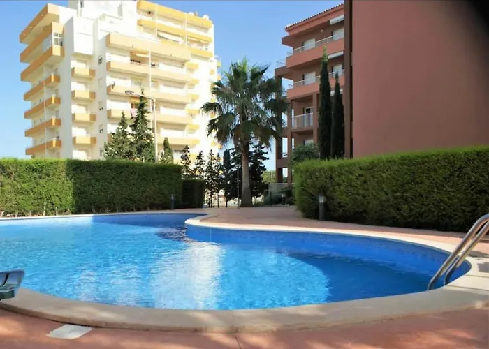 Apartment & Sea Apt, Fast Wifi, Airco, Private Parking And Pool Portimao