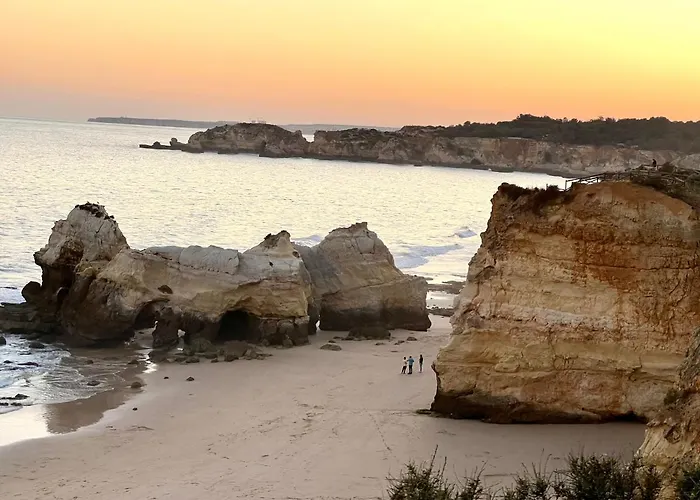 & Sea Apt, Fast Wifi, Airco, Private Parking And Pool Apartament *